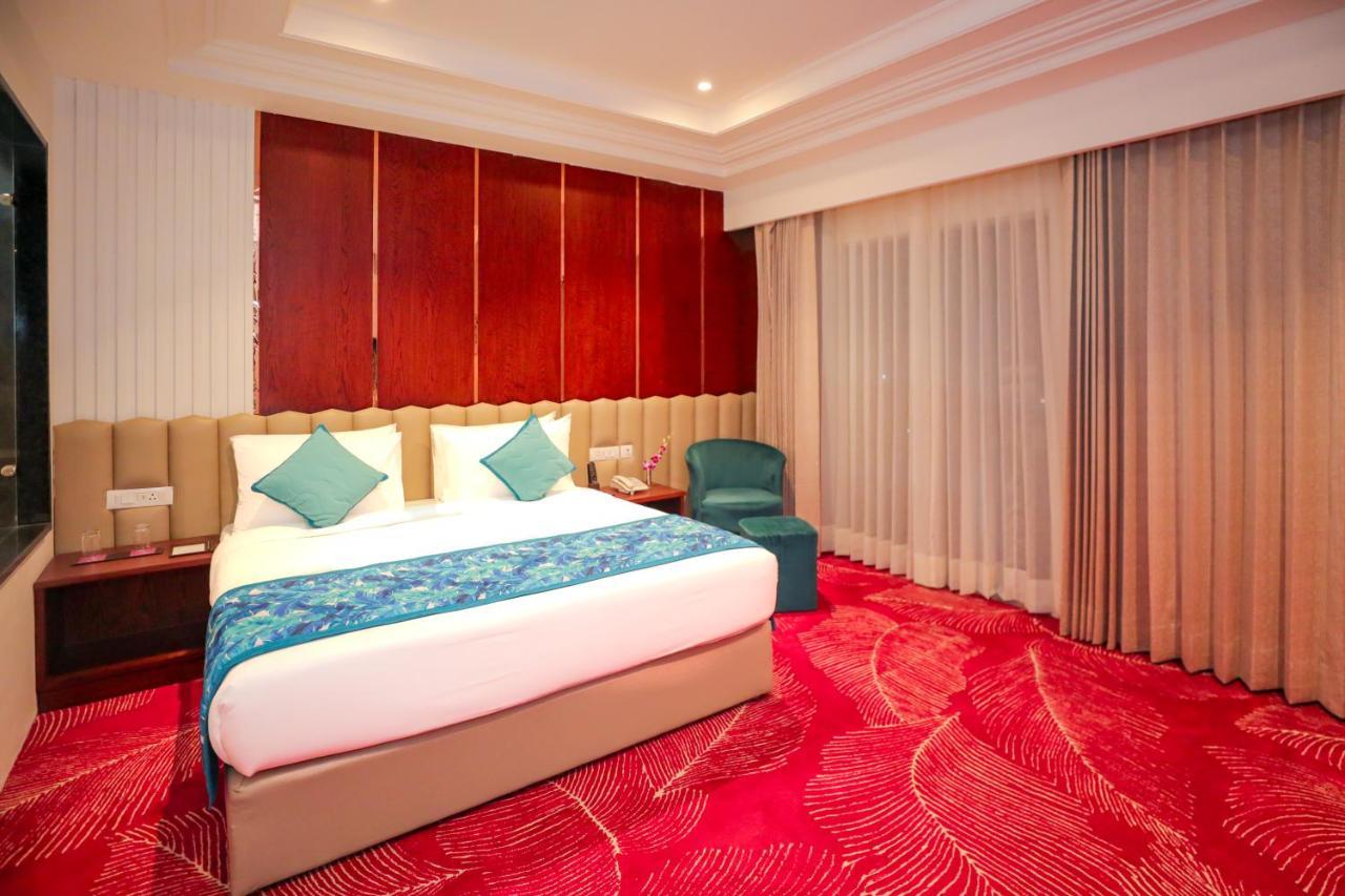 Regenta Place Phagwara By Royal Orchid Hotels Limited Exterior foto